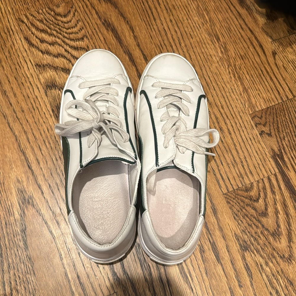 Able Sneakers - image 2